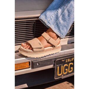 UGG Women's Goldenstar Sandal